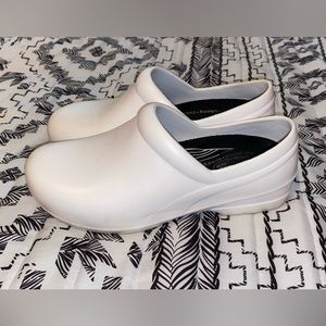Easy Works White Nursing Shoes
